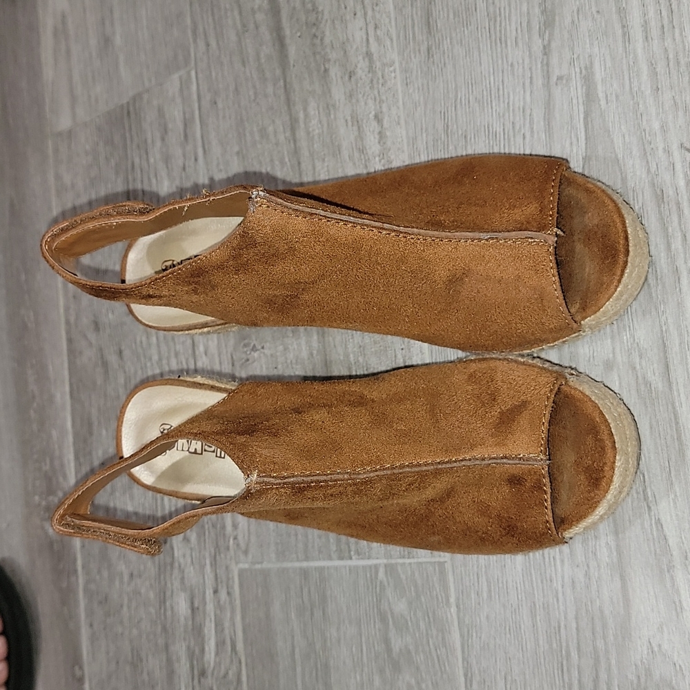 Brash Womens Wedge